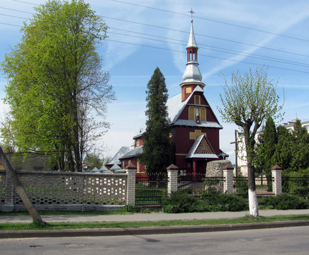 Small wooden church, Baranovichi, Belarus.