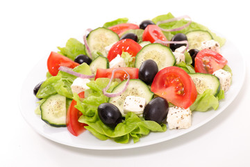 Obraz na płótnie Canvas greek salad isolated on white background