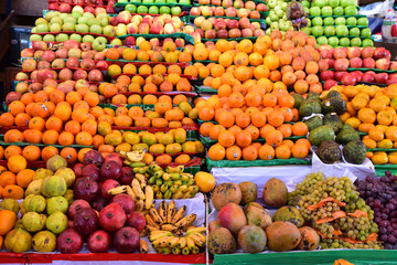 Etal de fruits au marché central à Arequipa au Pérou