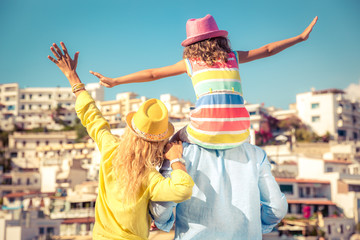 Fototapeta premium Happy family on summer vacation