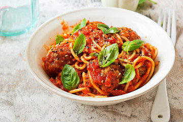 Meatballs in tomato sauce with spaghetti 