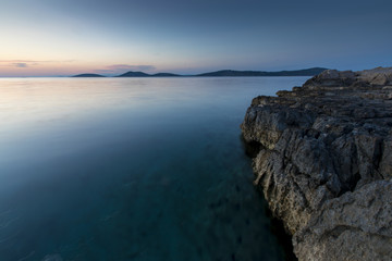 Sonnenuntergang auf der Insel Zirje, Kroatien