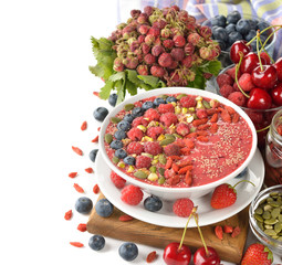 Dietary smoothies with berries
