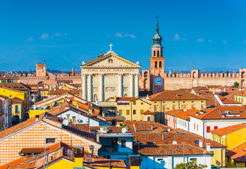 Obraz premium Panorama of the walled city of Cittadella. Cityscape of the medieval Italian town. (Text on the cathedral in Latin: Temple of Heaven and the Gate) Province of Padua. Northern Italy.