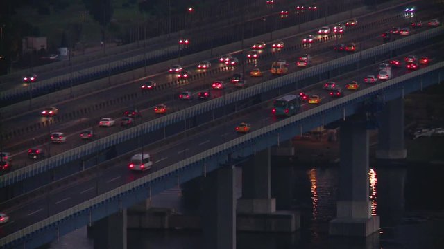 Verkehr blaue Stunde