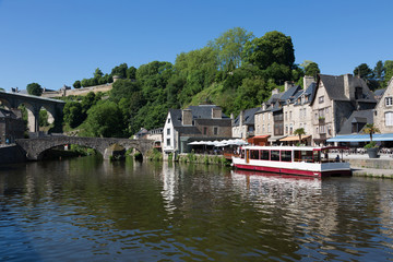 Obraz premium Vue du port de Dinan - Cotes Armor - France