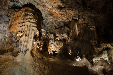 Inmensidad bajo tierra