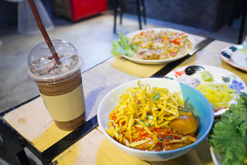 Thai northern style chicken curry noodle
