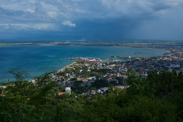 Fototapeta na wymiar Cap-Haitien Bay
