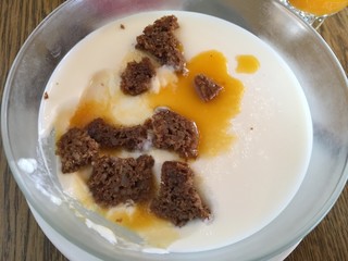 Dickmilch mit Sanddorn - Spezialität Insel Langeoog