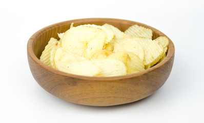 potato chips in an earthenware dish