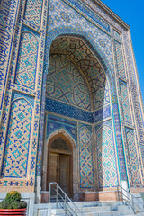Fototapeta na wymiar Shah-i-Zinda mausoleum, Samarkand