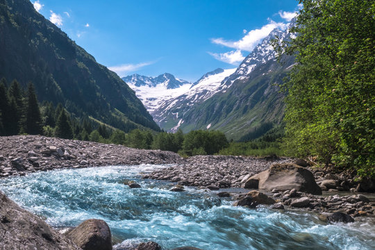 Wildbach im Floitental
