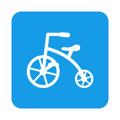 Fototapeta na wymiar Icono plano triciclo en cuadrado azul