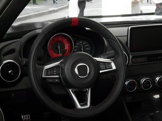 Vista interni auto sportiva italiana