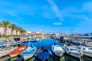 Obraz premium Split Croatia mediterranean scenery. / Waterfront view at mediterranean scenery in old roman town Split, Croatia. 