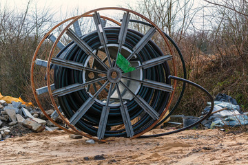 Cable drums with fiber optic cable
