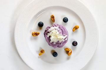 Fototapeta premium Cupcake on plate