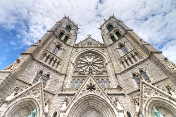 Fototapeta na wymiar Cathedral Basilica of the Sacred Heart -Newark, NJ. 