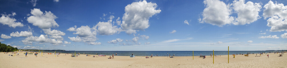 panorama bałtyckiej plaży w gdańsku oliwie, polska - obrazy, fototapety, plakaty