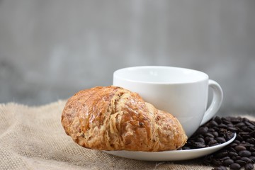 Coffee cup  and coffee bean 