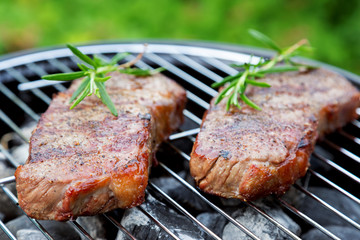 Rindersteaks vom Grill