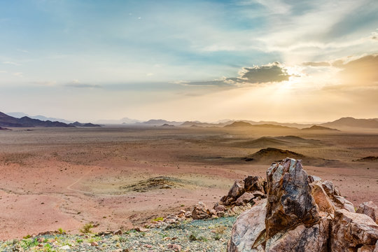 Sonnenuntergang im S&uuml;den Namibias