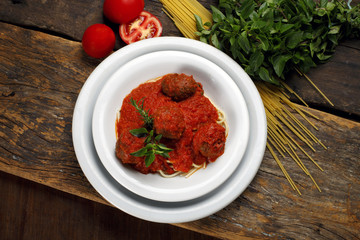 Bolognese Spaghetti with Meatballs
