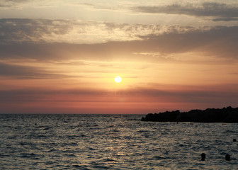 Beautiful sunset. Gold sea sunset. Picture Sea sunset. Sea sunset background. Amazing sea sunset. Sunset sea waves. Summer sunset. Sea sunrise