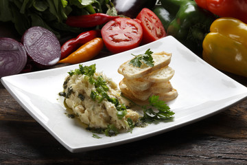 Cod shredded with ciabatta