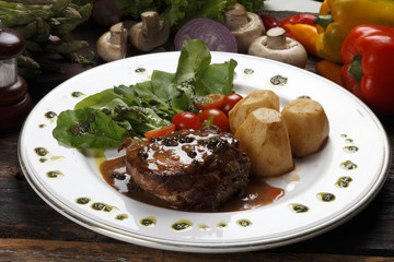 Roasted filet mignon with salad