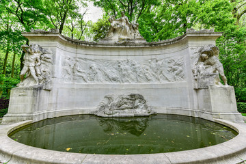 Belgian Pioneers in the Congo Monument