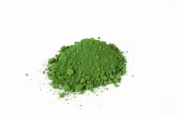 Chromium oxide pigment