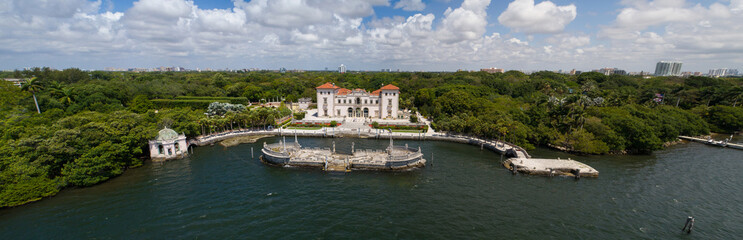 Aerial image of Vizcaya Museum and Gardens Miami Florida - obrazy, fototapety, plakaty