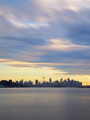 Fototapeta premium Cloudy Sydney skyline view
