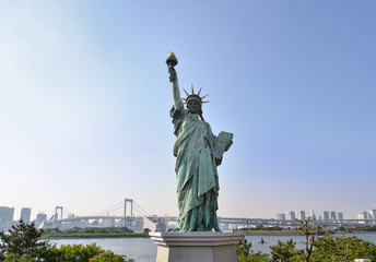 Naklejka premium Replica of the Statue of Liberty in Odaiba, Japan 