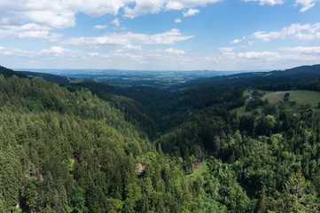Fototapeta na wymiar View on the valley below