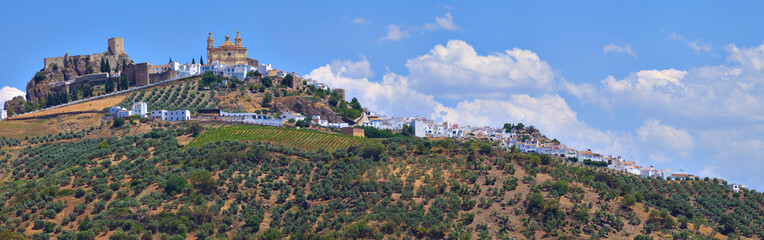 Obraz premium Olvera, Village blanc d'Andalousie