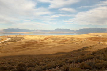 Naklejka premium Distance View Mountain Field
