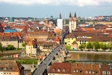 Fototapeta na wymiar Würzburg, Blick von der Festung auf die Altstadt
