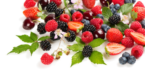 Obraz na płótnie Canvas Various organic berries and fruits