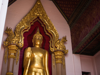 Phra Pathom Chedi the larggest bugghist chedi in the world, Thailand.