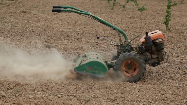 Small Motoblock Cultivator Tractor Escape