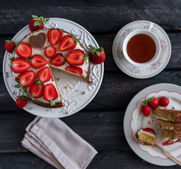 honey cake strawberries on top