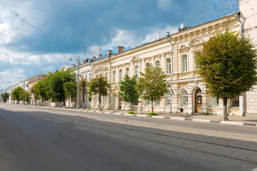 Naklejka premium TVER, RUSSIA - JULY 31, 2016: Summer view of Sovetskaya street in the center of Tver city
