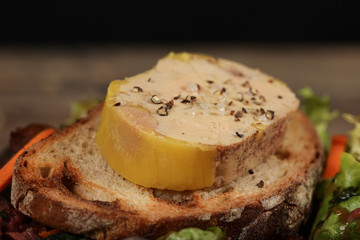 Foie gras, salade