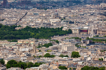 Fototapeta na wymiar View of Paris from above.