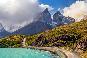 Road to Cuernos del Paine