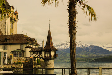 Castillo junto al lago
