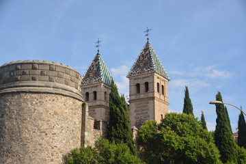 Fototapeta na wymiar Muralla de Toledo, España